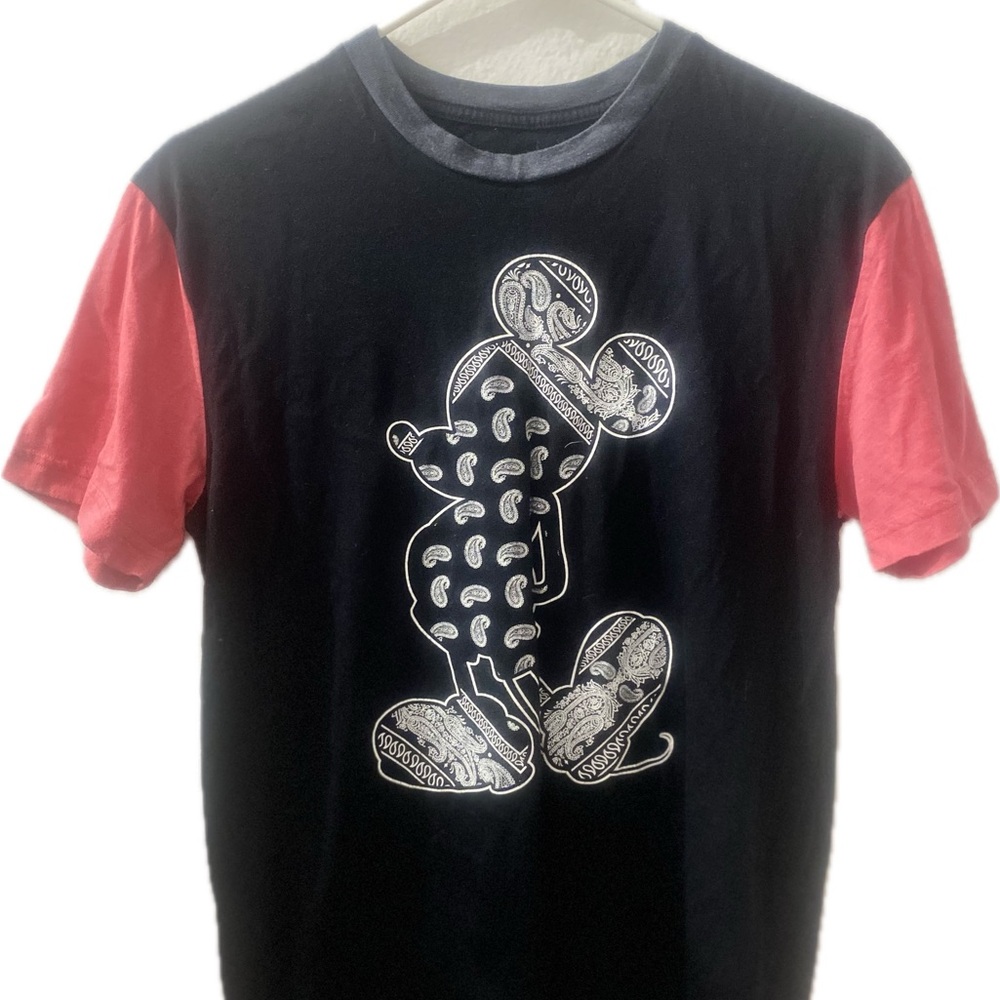Disney Mickey Mouse Black and Red Short Sleeve Tee